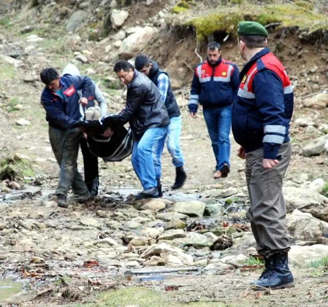 Kayıp Genç, Ormanlık Alanda Asılı Bulundu