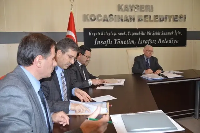 Kocasinan'dan 1.1 Milyonluk Yaya Yolu Kocasinan'dan 1.1 Milyonluk Yaya Yolu