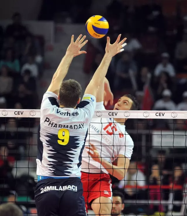 Halkbank Avrupa'yı Fethetti Halkbank Avrupa'yı Fethetti