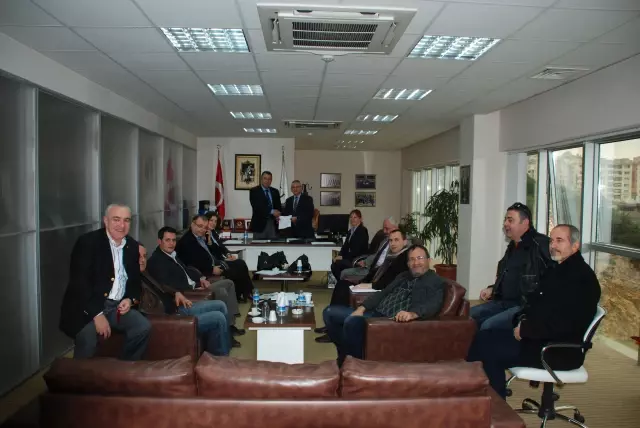 Kusadasi Ticaret Odasi Ile Garanti Bankasi Arasinda Isbirligi Haberler
