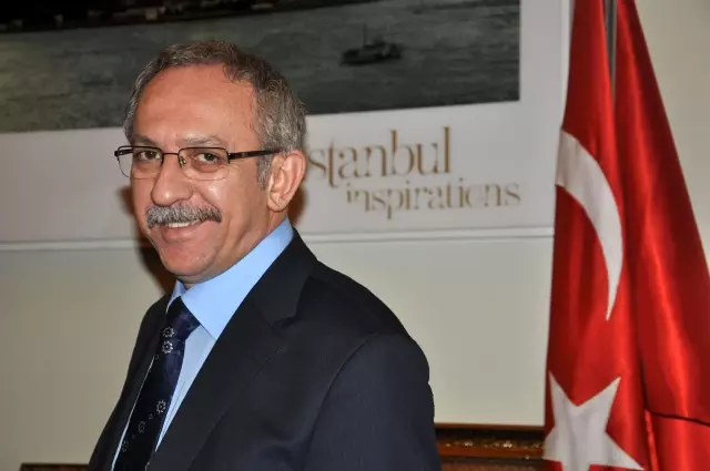 Taksim'de Bulunan Tarihi Kemer Kaldırılacak Taksim'de Bulunan Tarihi Kemer Kaldırılacak