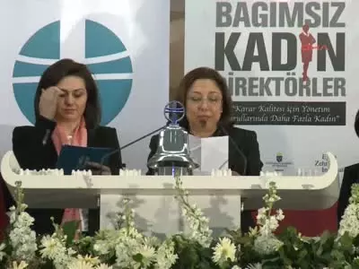 Borsanın Gongunu Kadınlar Çaldı
