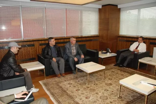 Evi Yanan Aileden Teşekkür Ziyareti Evi Yanan Aileden Teşekkür Ziyareti