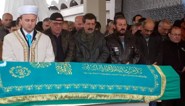 Dinçer Çekmez Son Yolculuğuna Uğurlandı