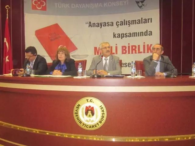 Kamu-Sen Tarafından 'Milli Birlik Meselemiz' Konulu Panel Düzenlendi Kamu-Sen Tarafından 'Milli Birlik Meselemiz' Konulu Panel Düzenlendi