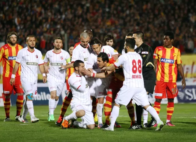 Müthiş Maç GözGöz'ün