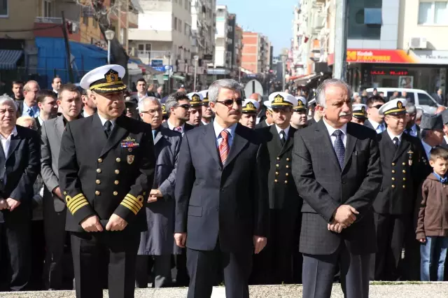 Bayraklılar Çanakkale Şehitlerini Andı Bayraklılar Çanakkale Şehitlerini Andı