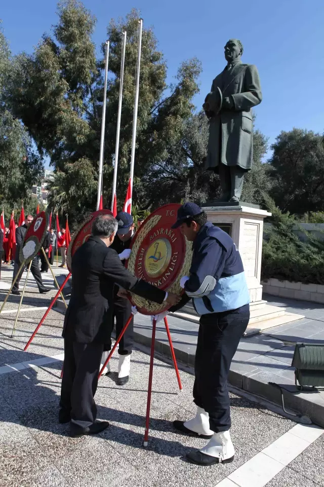 Bayraklılar Çanakkale Şehitlerini Andı Bayraklılar Çanakkale Şehitlerini Andı