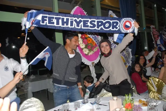Fethiyespor 80. Yaşını Kutluyor Fethiyespor 80. Yaşını Kutluyor