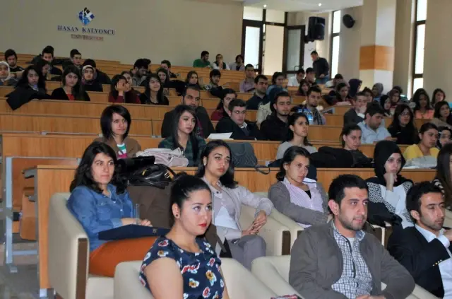 HKÜ'de Marka Semineri