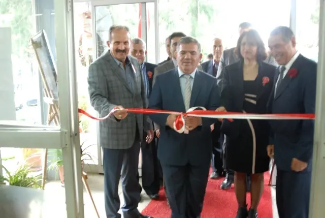 Kitapları Raflarda Bırakmayıp Okuyalım Kitapları Raflarda Bırakmayıp Okuyalım