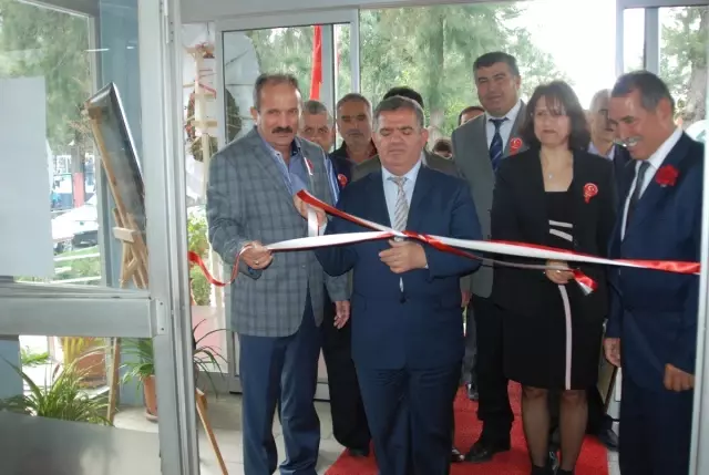 Kitapları Raflarda Bırakmayıp Okuyalım Kitapları Raflarda Bırakmayıp Okuyalım