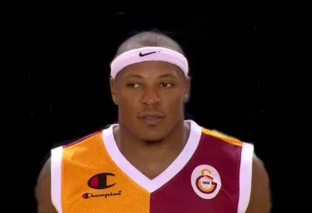 G.Saray'ın Yıldızına 4 Yıl Men Cezası