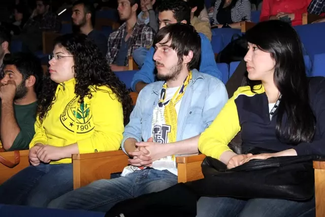 Cu De Fenerbahce Destani Adli Tiyatro Sahnelendi Haber