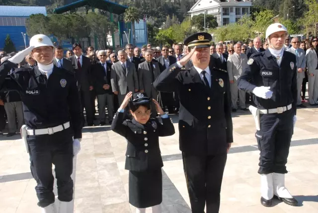 Polis Haftası Fethiye'de Coşkuyla Kutlandı Polis Haftası Fethiye'de Coşkuyla Kutlandı