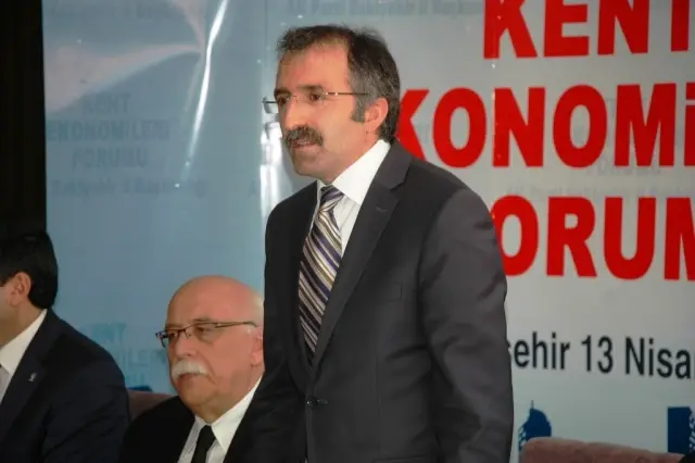 Eskişehir'de Kent Ekonomi Forumu Eskişehir'de Kent Ekonomi Forumu