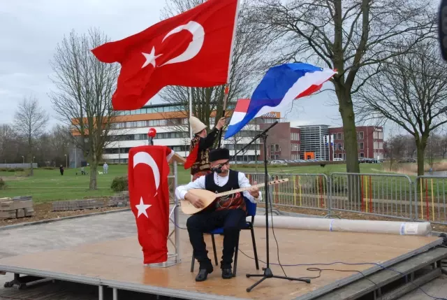�Mevlana Camii Toplumsal Birlikteliğe Katkı Sağlayacak� Haberler