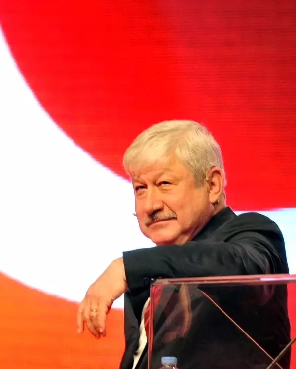 Akaydın'ın 4.Yıl Tanıtım Toplantısı Akaydın'ın 4.Yıl Tanıtım Toplantısı