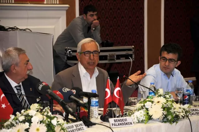 Akil İnsanlar, Samsun'da Halka Buluştu Akil İnsanlar, Samsun'da Halka Buluştu