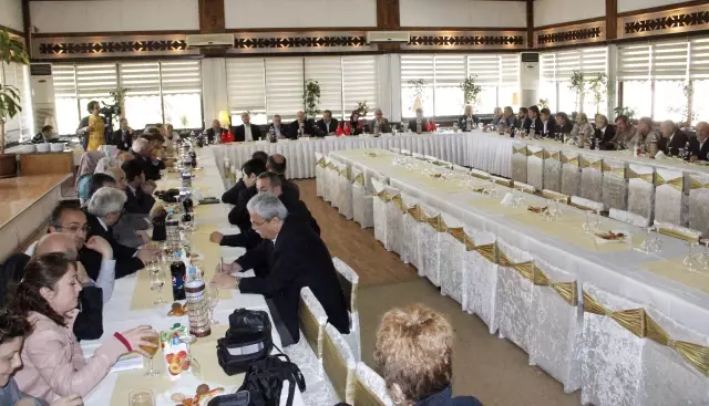 Akil İnsanlar Heyeti Karadeniz Grubu Karabük'te Akil İnsanlar Heyeti Karadeniz Grubu Karabük'te