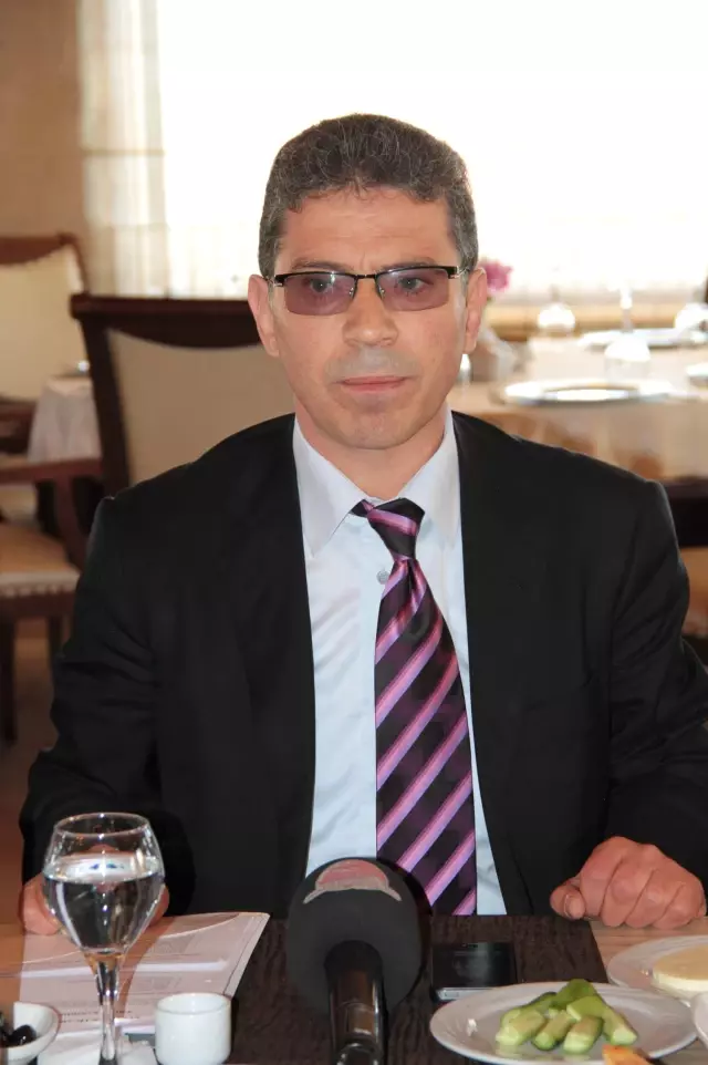 Nevşehir Ticaret ve Sanayi Odası Başkan Asayı Yakup Zağlanmış Açıklaması Nevşehir Ticaret ve Sanayi Odası Başkan Asayı Yakup Zağlanmış Açıklaması