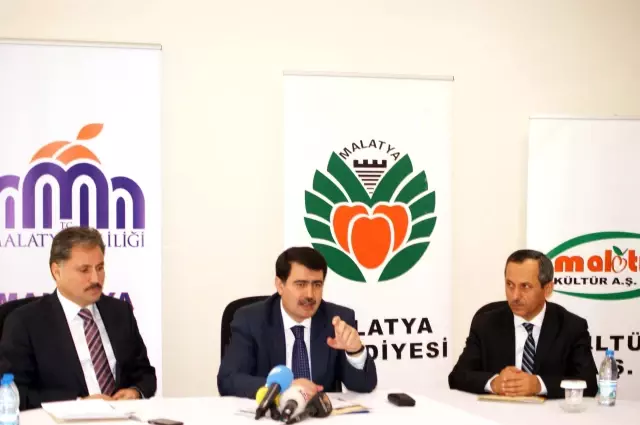 Kitap Kurtları Malatya'da Buluşuyor