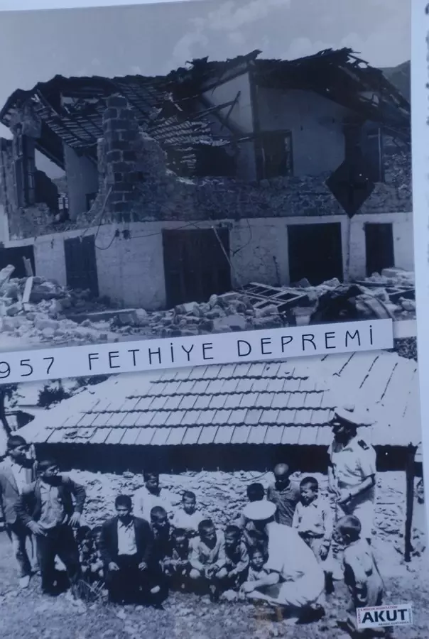 1957 Depremi İçin Anma Etkinliği Düzenlendi 1957 Depremi İçin Anma Etkinliği Düzenlendi
