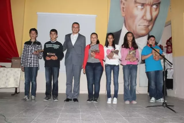 Honaz Peygamber Efendimizin Hayatını Okudu