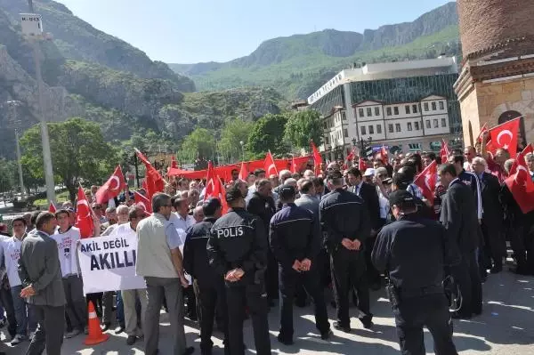 Akil Toplantı Öncesi Biber Gazı Akil Toplantı Öncesi Biber Gazı