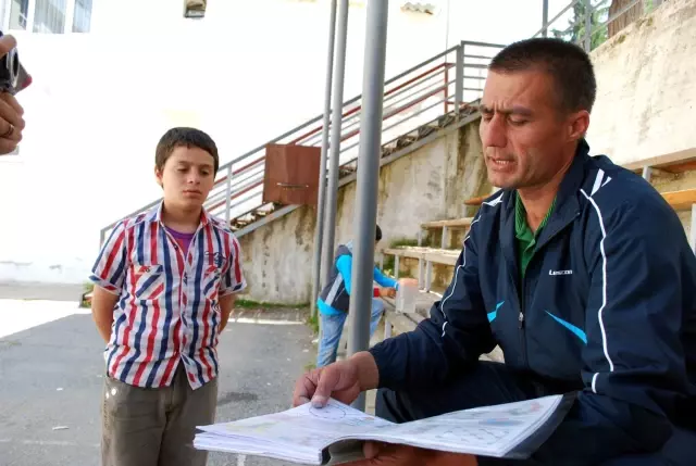 Fedakar Öğretmen