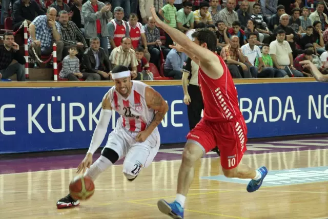 Erdemir, Tofaş'a Kaybetti: 70-79 Erdemir, Tofaş'a Kaybetti: 70-79