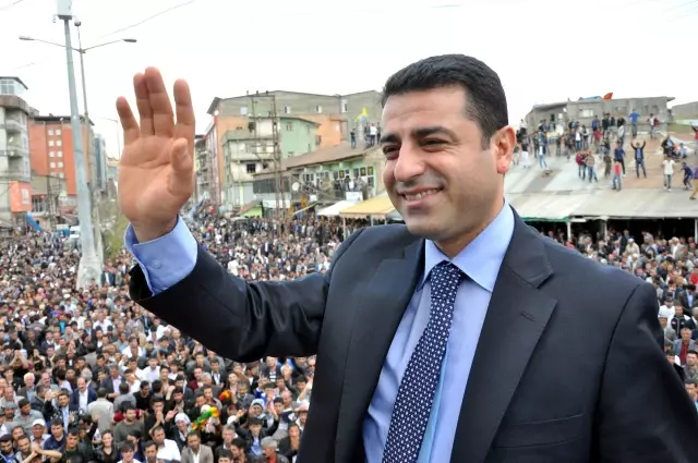 Demirtaş'ın Yüksekova Ziyareti - Hakkari