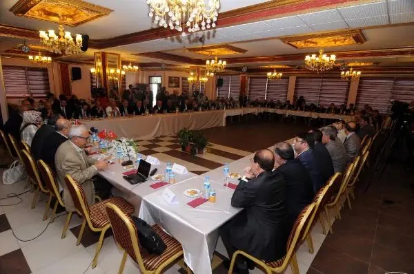 Akil İnsanlar Heyeti Bayburt'a Akil İnsanlar Heyeti Bayburt'a