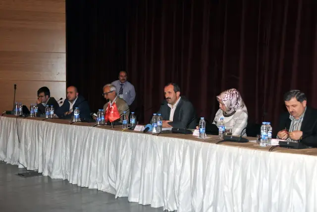 Akil İnsanlar Karadeniz Komisyonu Üyeleri Gümüşhane'de Akil İnsanlar Karadeniz Komisyonu Üyeleri Gümüşhane'de
