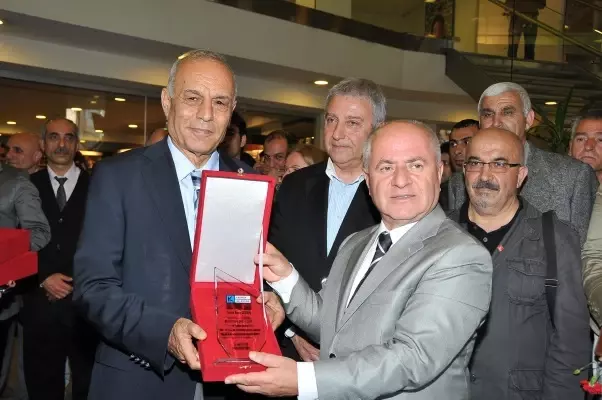 Üç Fidan ve 68 Kuşağının Sergisi Açıldı