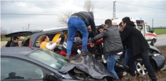Adana'da Trafik Kazası: 9 Yaralı