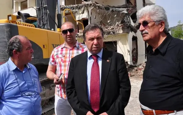 Datça Öğretmenevi�nde Yıkım Başladı Muğla