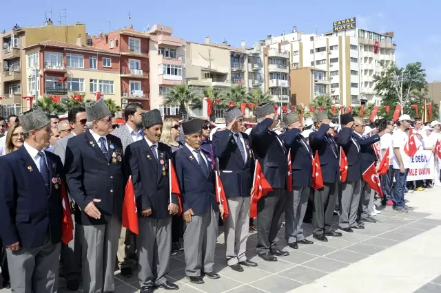 Çanakkale'de 19 Mayıs Kutlamaları Başladı Çanakkale'de 19 Mayıs Kutlamaları Başladı