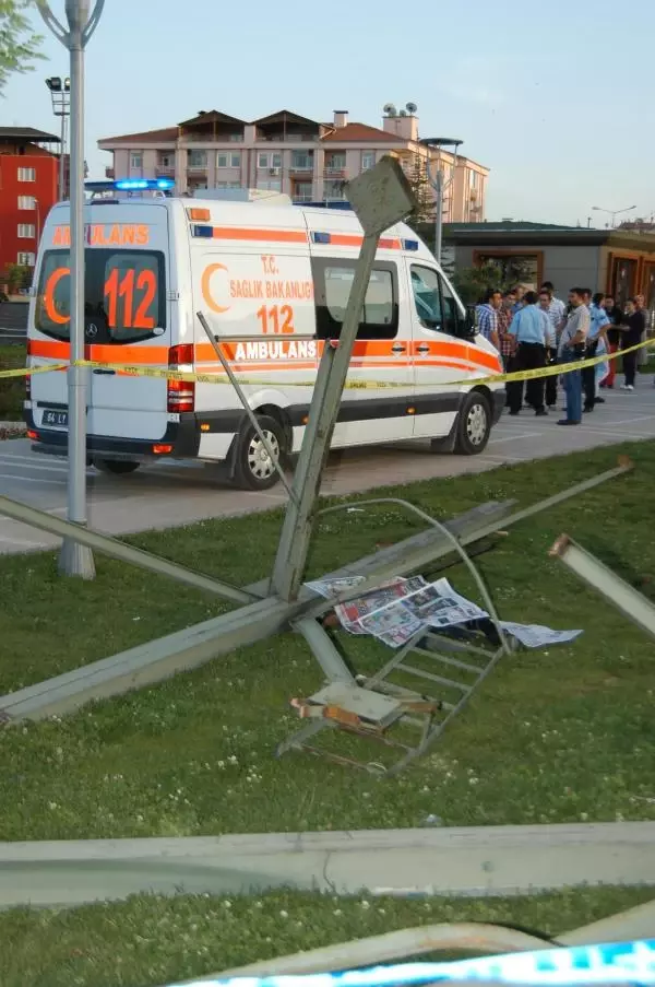 Su Deposu Direğinin Altında Kalan Çocuk Öldü Su Deposu Direğinin Altında Kalan Çocuk Öldü