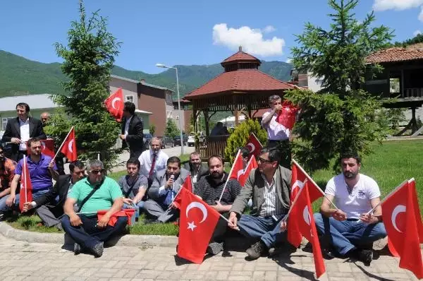 Akil İnsanlar Heyeti Başkanı Hakyemez'in Açıklaması Akil İnsanlar Heyeti Başkanı Hakyemez'in Açıklaması