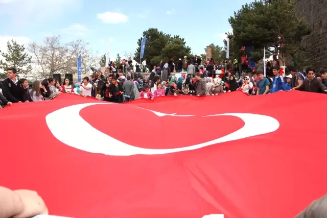 Nene Hatun Ölüm Yıl Dönümünde Anıldı Nene Hatun Ölüm Yıl Dönümünde Anıldı