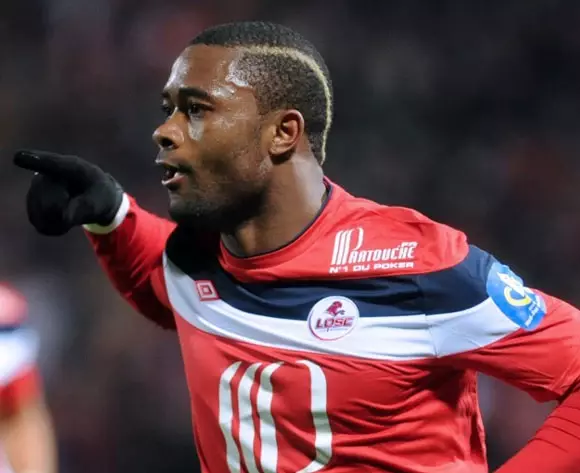 Chedjou Fransa'da Yılın Defans Oyuncusu Chedjou Fransa'da Yılın Defans Oyuncusu