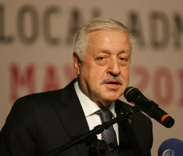 'Yerel Yönetimlerde Kadın Zirvesi' Toplantısı
