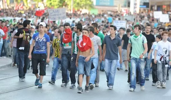 Bursa'da Gezi Parkı Protestosu (4) Bursa'da Gezi Parkı Protestosu (4)