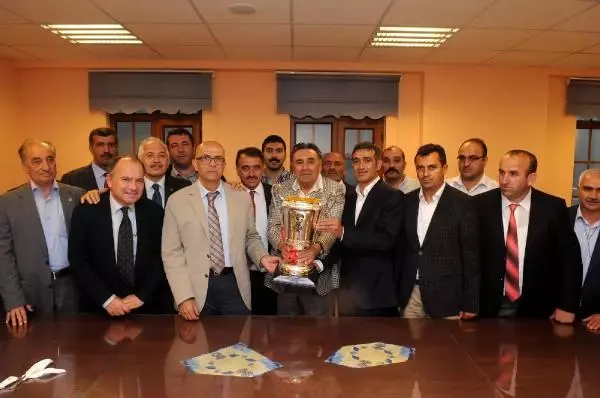 Aydın Doğan'dan Gümüşhane'de Ziyaretler
