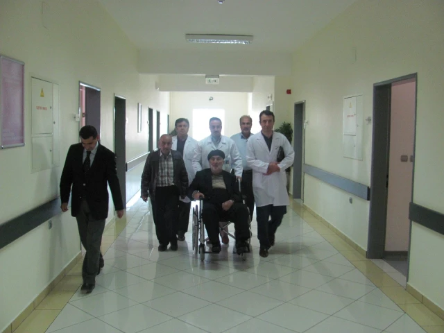 Yazar Hekimoğlu İsmail, Özel Erzurum Şifa Hastanesi'ni Ziyaret Etti