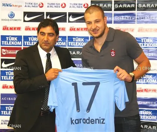 Trazonspor'dan Batuhan'a Yıllık 750 Bin Tl Trazonspor'dan Batuhan'a Yıllık 750 Bin Tl