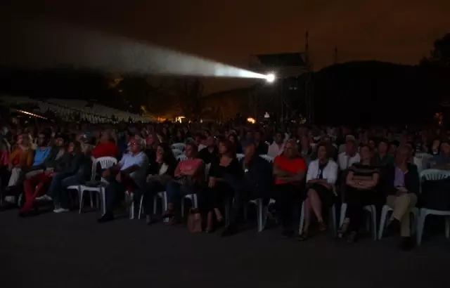Patrıcıa Kaas'tan Romantik Kabare Patrıcıa Kaas'tan Romantik Kabare