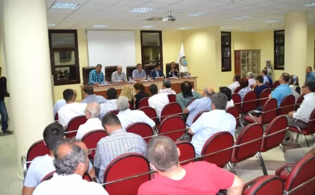 'Ekmeğimizi Bölüşüyoruz' Protokolü İmzalandı 'Ekmeğimizi Bölüşüyoruz' Protokolü İmzalandı