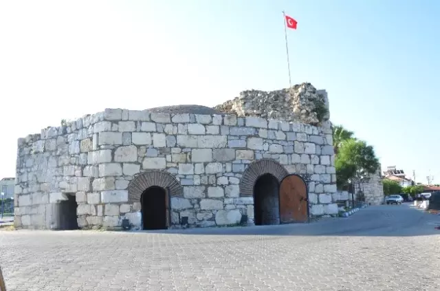 Sakin Şehrin Coşkulu Edebiyat Festivali